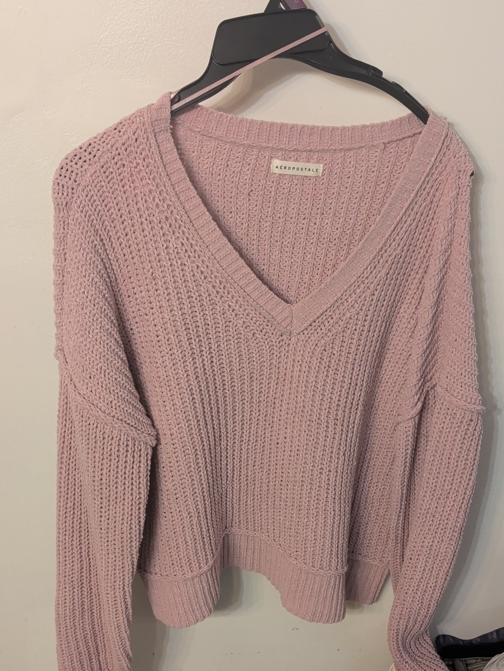 Aeropostale Light Pink V-Neck Chunky Knit Pullover